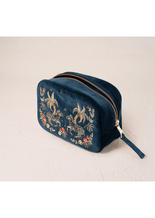 Elizabeth Scarlett Wild Zebra Palm Makeup Bag Navy Blue - MMJs Fashion