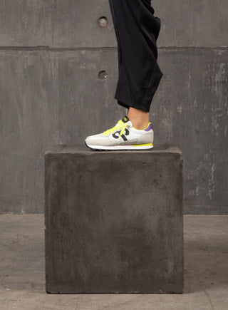 Wushu Ruyi Yellow Beige White Trainers Club 34 - MMJs Fashion