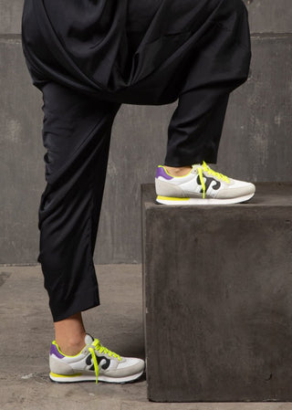 Wushu Ruyi Yellow Beige White Trainers Club 34 - MMJs Fashion