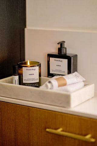Aery Osmology Amber Scented Candle