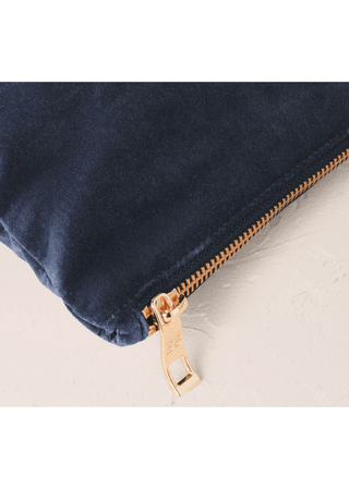 Elizabeth Scarlett Botanical Peacock Mini Pouch Indigo - MMJs Fashion