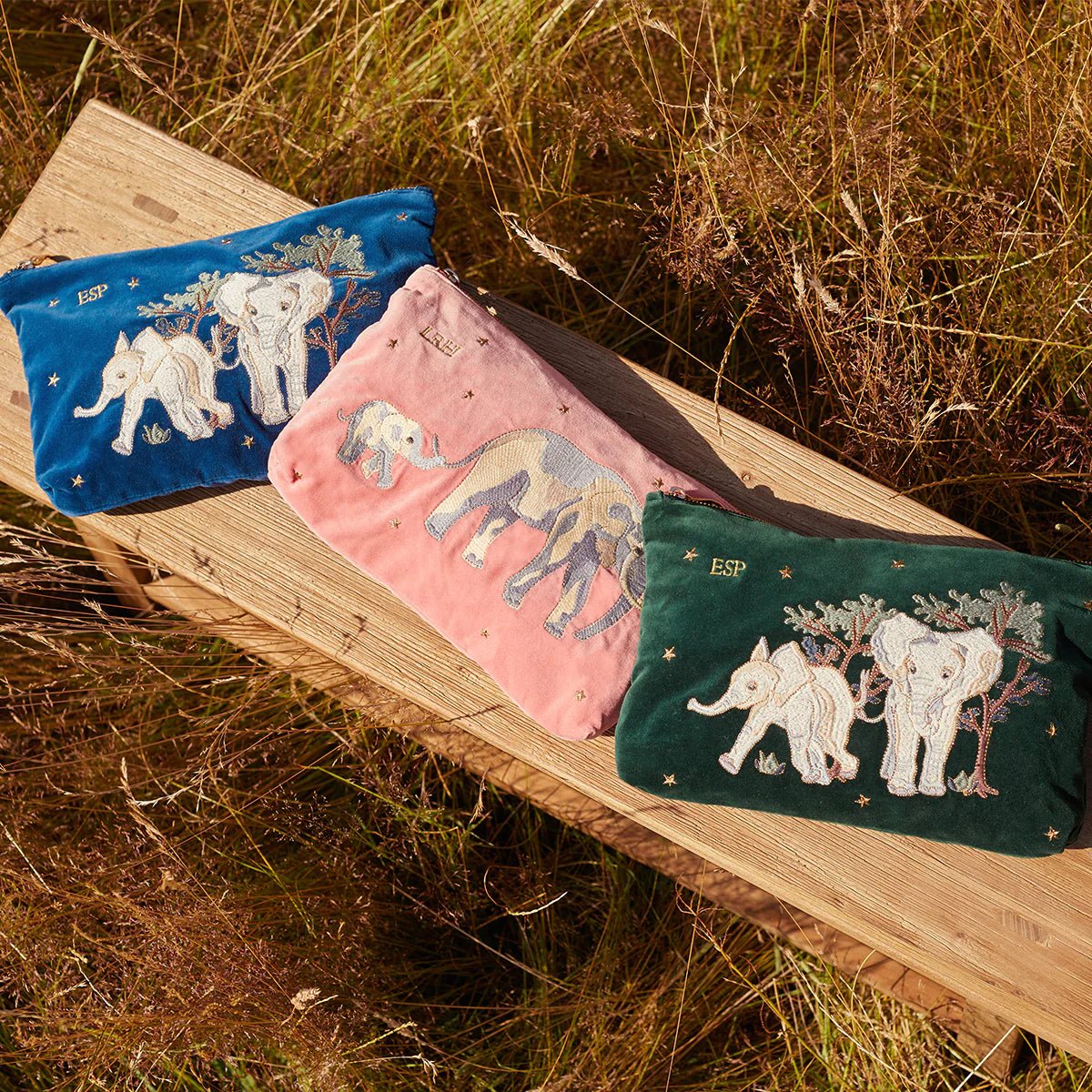 Elizabeth Scarlett Elephant Everyday Pouch Coral Pink – MMJs Elizabeth Scarlett Elephant Everyday Pouch Coral Pink – MMJs