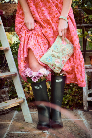 Elizabeth Scarlett Pressed Flowers Everyday Pouch Sage - MMJs Fashion