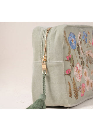Elizabeth Scarlett Pressed Flowers Wash Bag Sage - MMJs Fashion