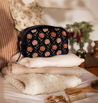 Elizabeth Scarlett Rose Makeup Bag Navy Blue - MMJs Fashion