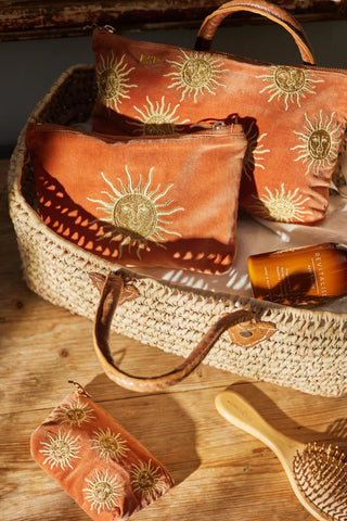 Elizabeth Scarlett Sun Goddess Everyday Pouch Rust Orange - MMJs Fashion