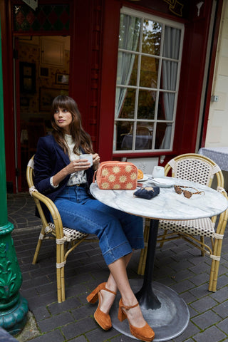 Elizabeth Scarlett Sun Goddess Makeup Bag Rust - MMJs Fashion