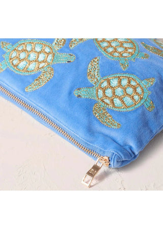 Elizabeth Scarlett Turtle Conservation Everyday Pouch Caribbean Blue - MMJs Fashion