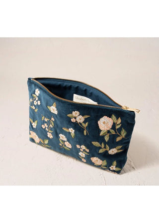 Elizabeth Scarlett Wild Rose Everyday Pouch Ink Blue - MMJs Fashion