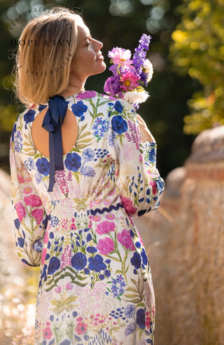 Hope & Ivy Tie Bow Maxi Dress White Multi The Caroline - MMJs Fashion