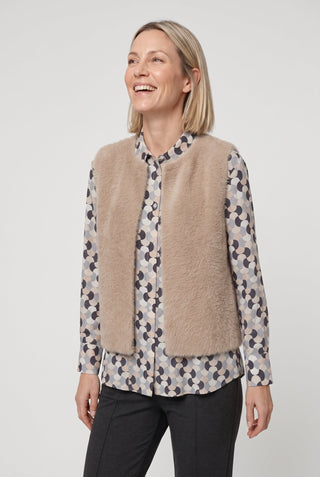 Olsen Fluffy Knitted Waistcoat Hazelnut Beige - MMJs Fashion