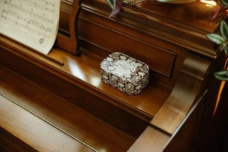 Paddywax French Linen & Orris Chérie Tin Candle - MMJs Fashion