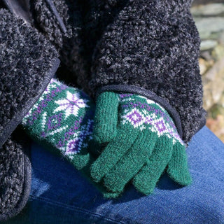 POM Scandi Starflower Gloves Green Pink - MMJs Fashion