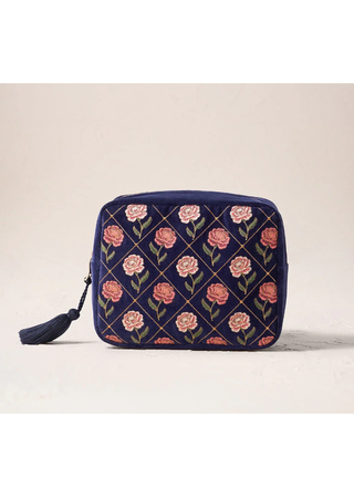 Elizabeth Scarlett Rose Wash Bag Navy