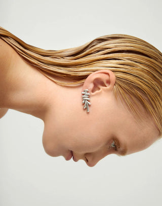 UNOde50 Elongated Irregular Shape Earrings Silver - MMJs Fashion