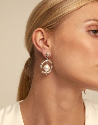 UNOde50 Sterling Silver - Plated Hoop Earrings with Pearl - MMJs Fashion