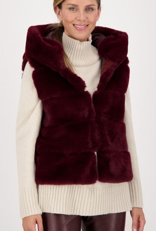 Monari Gilet Red Faux Fur with Hood - MMJs Fashion